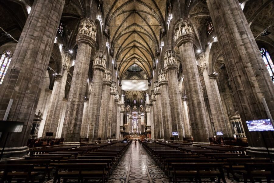 Milan Duomo Cathedral Tour - Where You Meet in Piazza del Duomo (Mondadori Megastore)