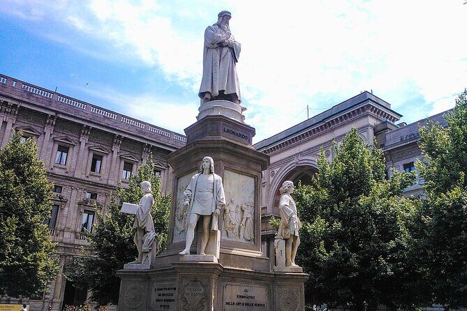 Milan Duomo, Sforza Castle and Pieta Guided Tour with Tickets - Castello Sforzesco courtyards: the castle feeling before the museum