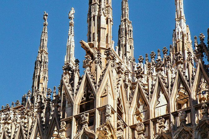 Milan Duomo & Terrace PRIVATE TOUR with Ticket & Guide Included - Price and value: what $118 buys you in real sightseeing time