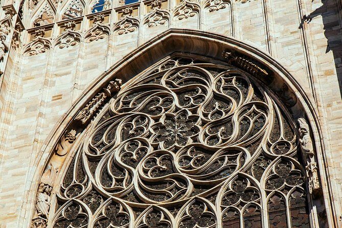 Milan Duomo & Terrace PRIVATE TOUR with Ticket & Guide Included - Practical tips before you go
