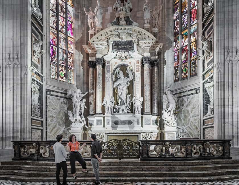 Milan: Private City Tour With Milan Cathedral & Terraces - A 2-hour private plan that focuses on the Duomo (not the whole city)